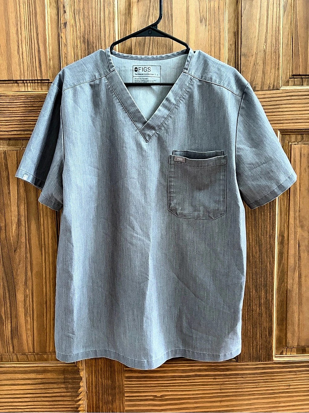 FIGS Technical Collection Gray Short Sleeve Top Size Large Like New